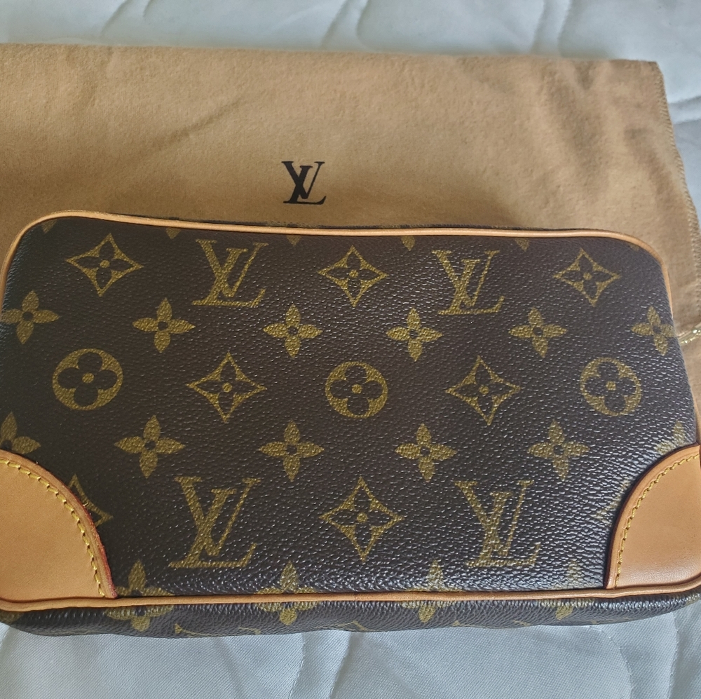 Louis Vuitton Marly Dragonne Wristlet